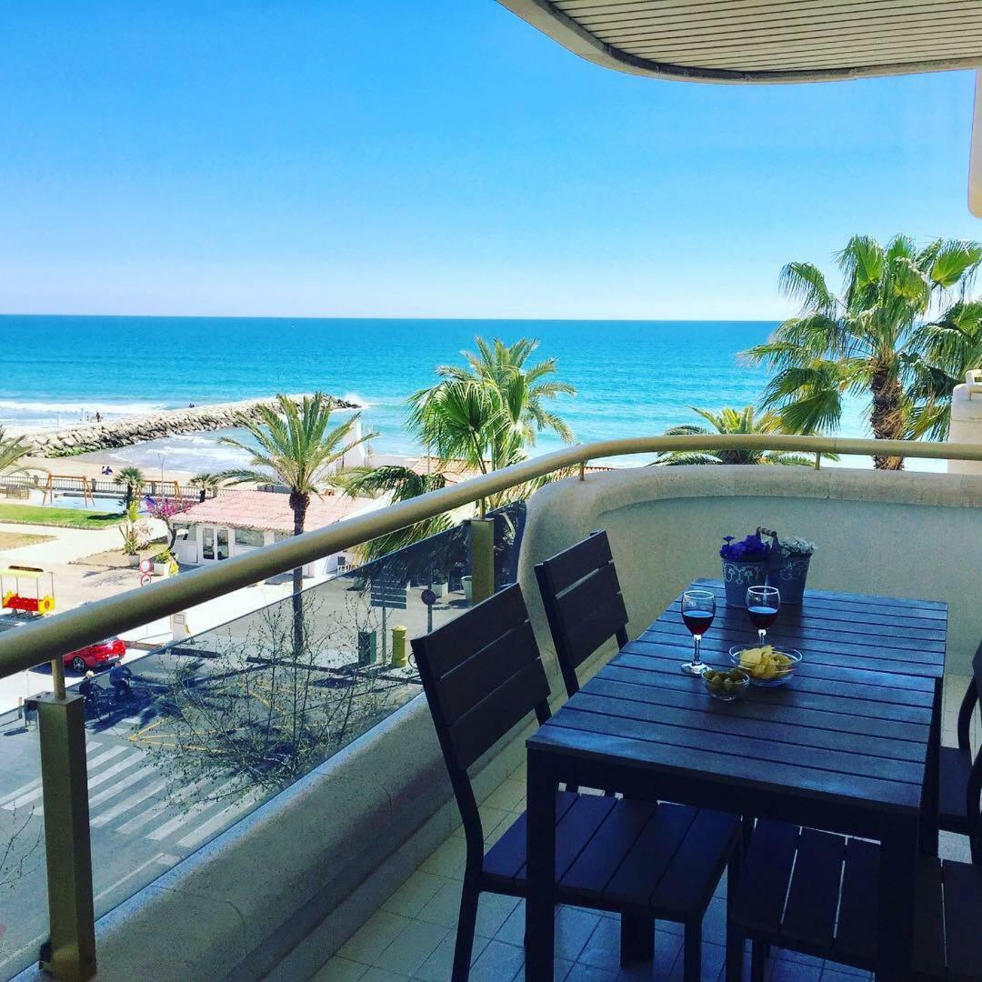 Mediterranean Apart Apartment Ситжес Екстериор снимка